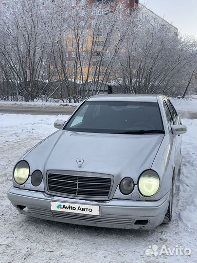 Mercedes-Benz E-класс 4.2 AT, 1996, 265 000 км