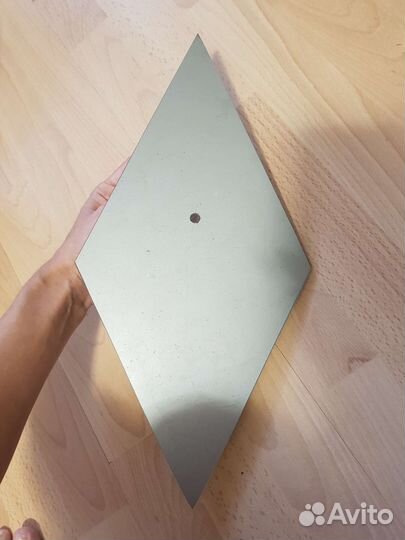 Ваза для цветов настенная