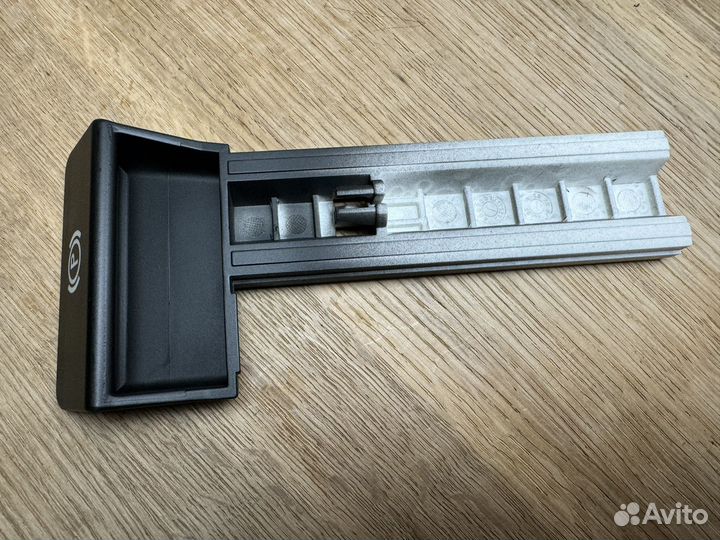 Ручка стояночного тормоза VW Touareg