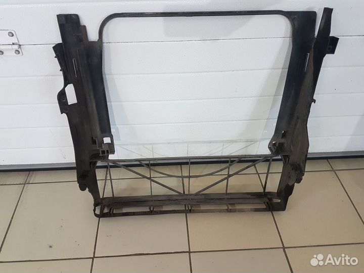 Рамка радиаторов BMW X5 E53 1999-2006 г.в