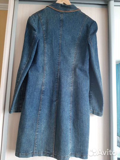 Пальто женское 42 44