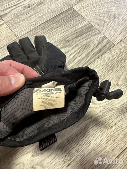 Перчатки для сноуборда Dakine