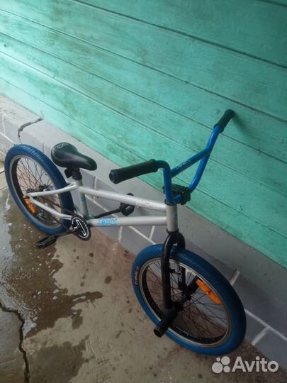 Продам велосипед бу BMX