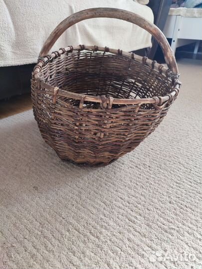 Корзина плетеная времён СССР