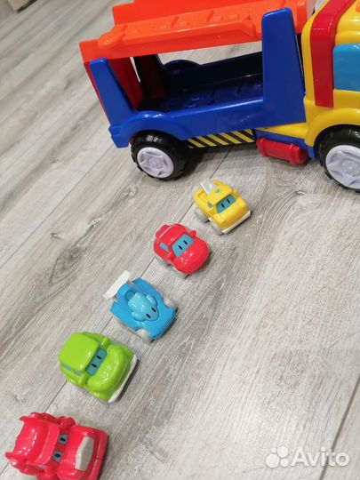 Фирменный Грузовик Navystar