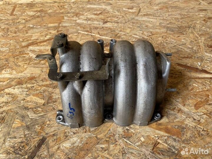Коллектор впускной Chevrolet Niva
