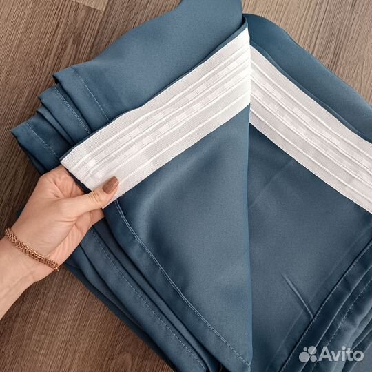 Шторы блэкаут новые цена за комплект 4м(2шт по 2м)