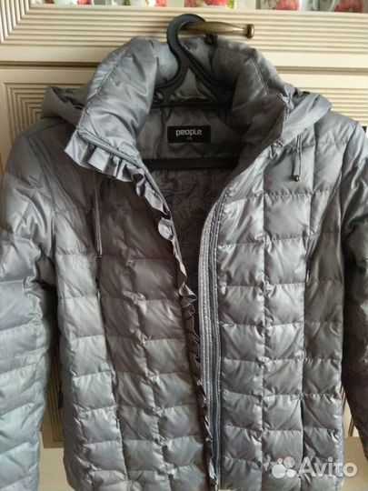 Куртка новая жен 46-48 раз на осень -еврозиму