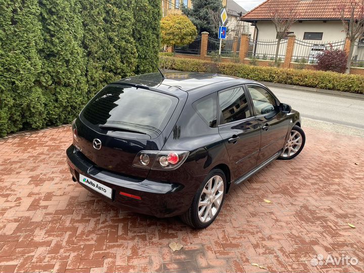 Mazda 3 2.0 МТ, 2006, 200 000 км