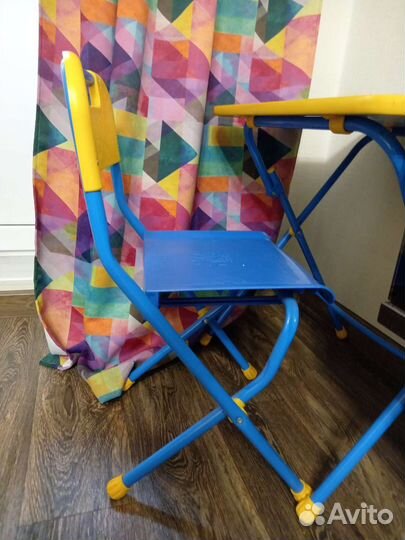 Стол и стул