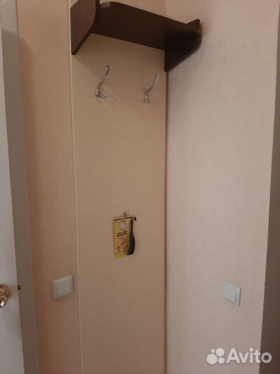 Вешалка в прихожую