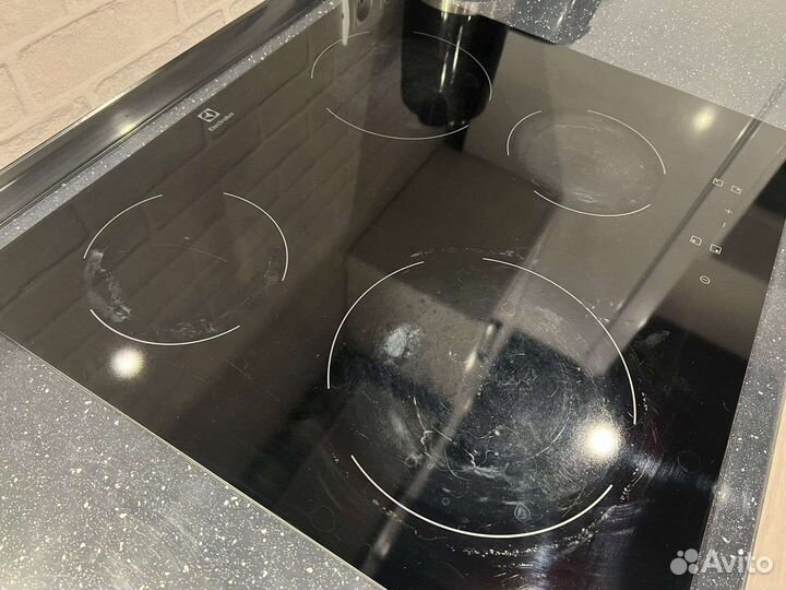 Варочная панель электрическая electrolux