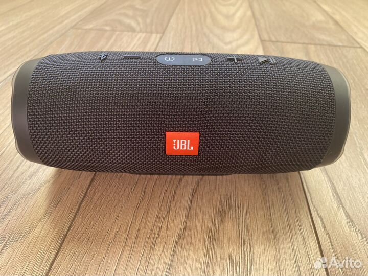 Колонка jbl charge 3