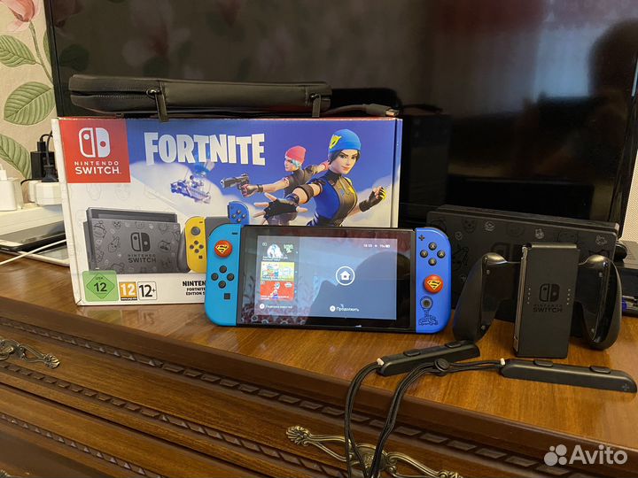 Nintendo switch rev 2 с играми