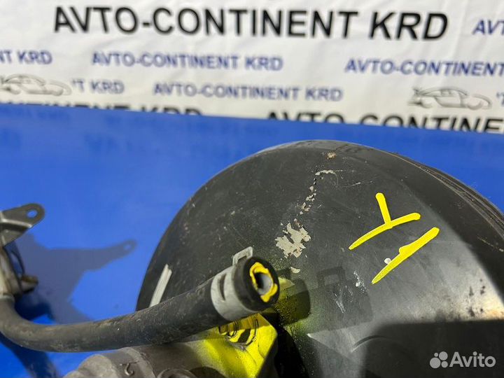 Главный тормозной цилиндр Toyota Alphard MNH10 1MZ