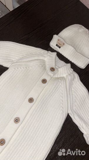 Комплект на выписку вязаный