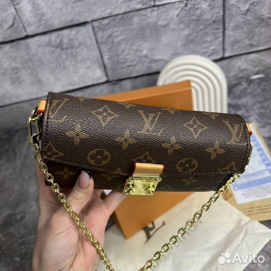 Сумка Louis Vuitton женская