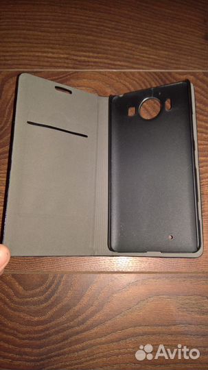 Продам чехол для Microsoft 950 новый с пленкой