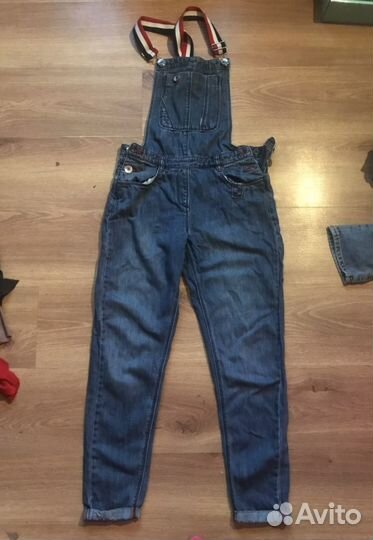 Джинсовый комбинезон