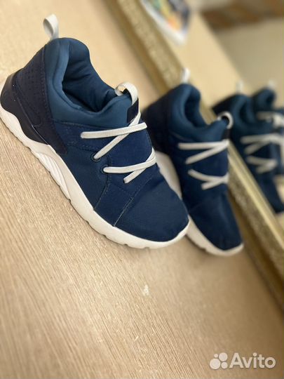 Кроссовки asics