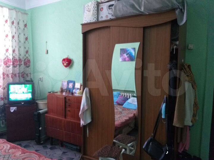 Комната 17,6 м² в 3-к., 1/2 эт.