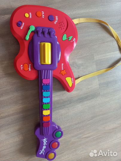 Музыкальная гитара