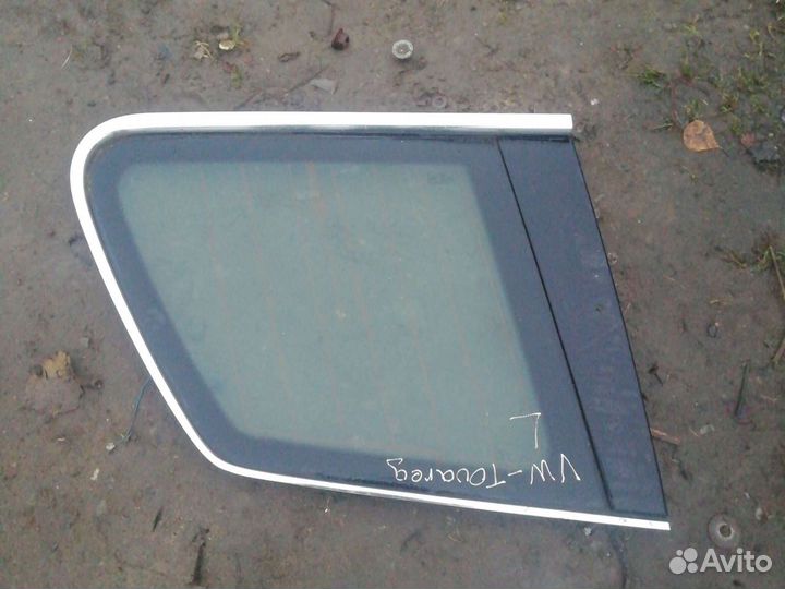 Форточка задняя левая фольксваген туарег