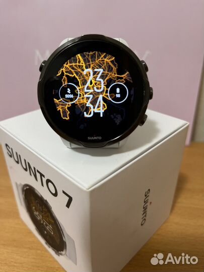 Смарт часы suunto 7