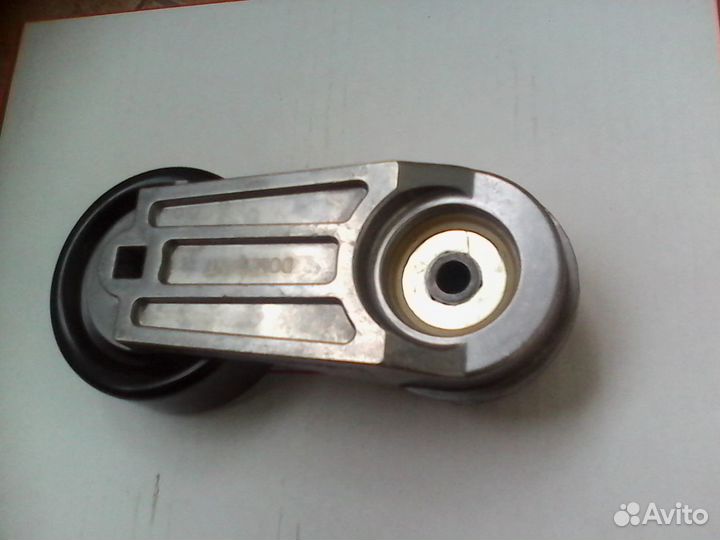 Натяжитель приводного ремня на опель инсигния 2.0