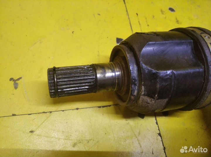 Привод левый передний Hyundai ix35