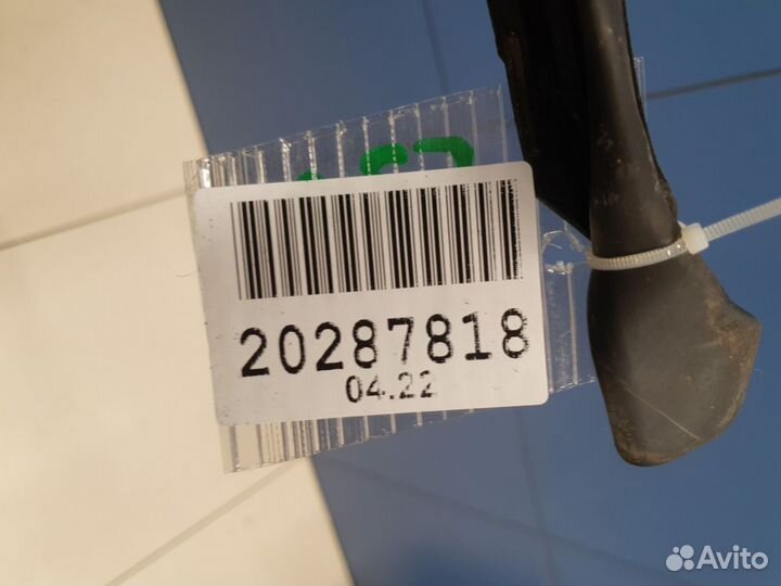 Уплотнитель стекла передней левой двери BMW 3 F30 2011-2018