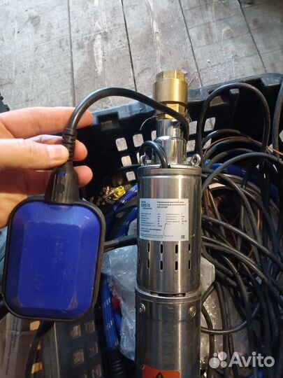 Насос скважинный погружной поплавком oasis 25/50p