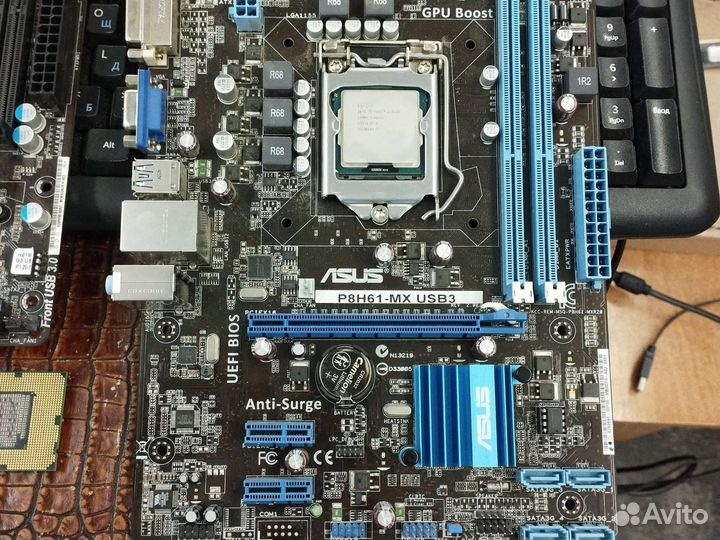 Материнская плата 1155 H61