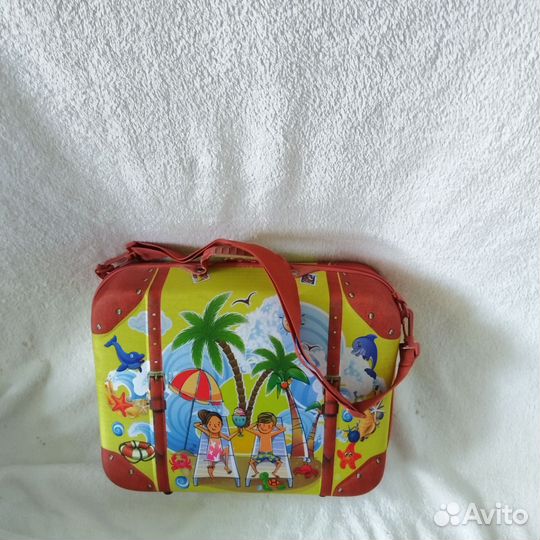 Детский чемодан