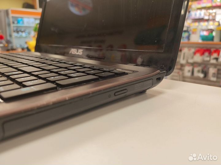 Ноутбук Asus K53S 4 ядра Intel i3 8 Гб/SSD 120/320