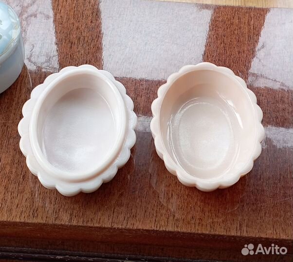 Винтажная шкатулка цветное стекло Чехословакия