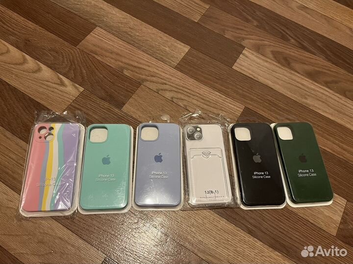 Чехол на iPhone 13