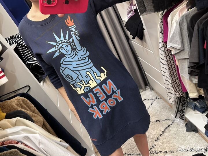 Коллекционное платье Uniqlo x Keith Haring