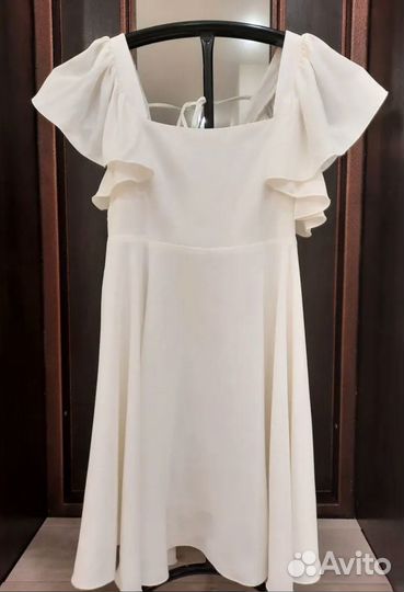 Платье женское размер M