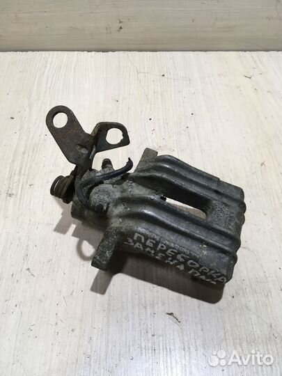 Суппорт задний левый Шкода Октавия A5