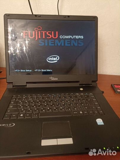 Fujitsu siemens amilo