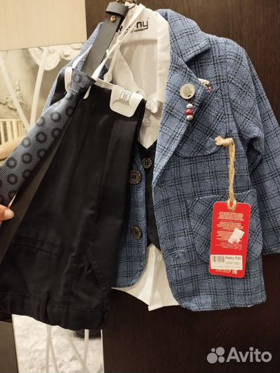 Костюм брючный на мальчика 92 р-р