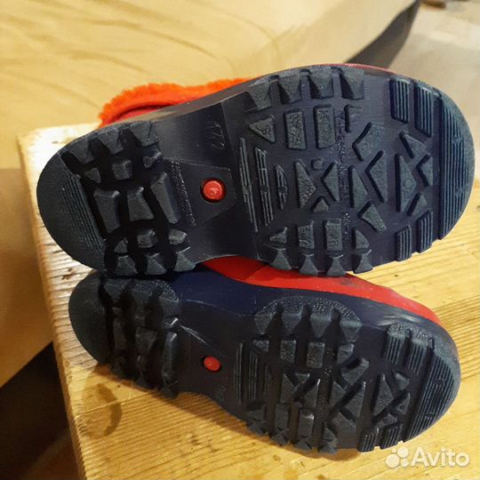 Детские резиновые сапоги