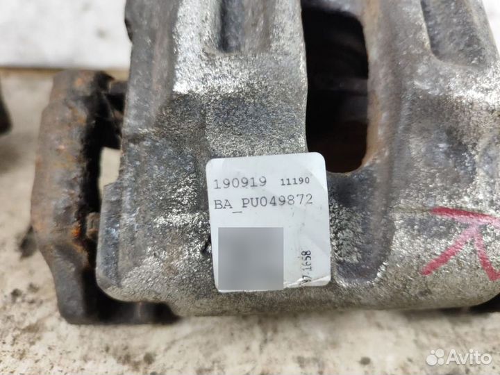 Суппорт задний BMW 3 E90 рест