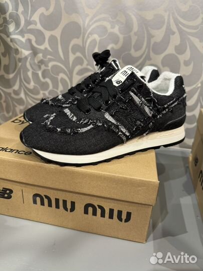 Кроссовки new balance miu miu