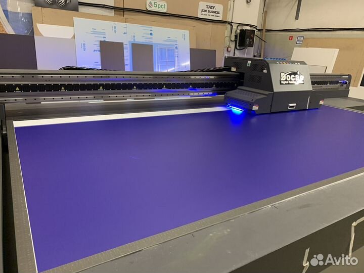 Уф Печать (UV Печать) Широкоформат. П/поле 3,2м*2