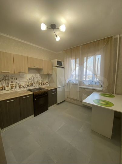 1-к. квартира, 43 м², 13/16 эт.