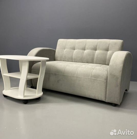 Кожзам диван офисный