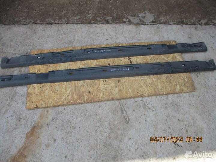 Накладка на порог наружная Форд Фокус 2 хэтчбек