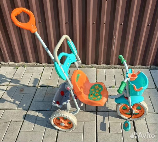 Детский трехколесный велосипед